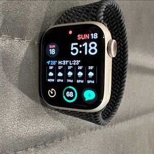 Apple Watch 41mm Series 7 LTE Cellular GPS with Midnight Braided Solo Loop Band